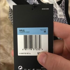 BRAND NEW nike sports bra